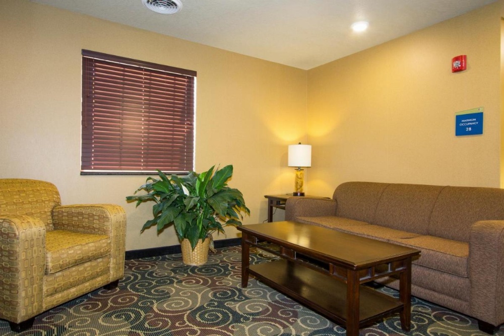 Cobblestone Inn & Suites - Corry Image 17